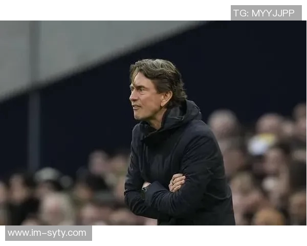 热刺球迷对弗兰克主帅的不满情绪升级纷纷发出嘘声呼声渐高 热刺球迷对弗兰克主帅的不满情绪升级纷纷发出嘘声呼声渐高