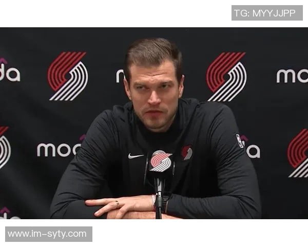 斯普利特称赞克林根表现出色可胜任球队进攻组织核心角色 斯普利特称赞克林根表现出色可胜任球队进攻组织核心角色